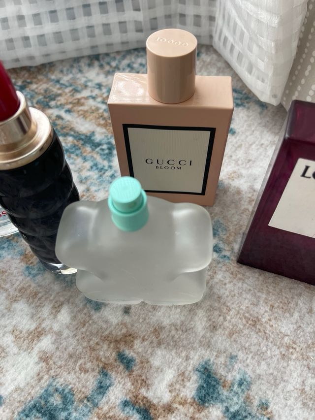 Perfumes Yves Saint Laurent, Tous, Loewe VACIOS