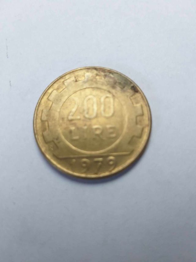 Moeda 200 Liras Itália - 1979