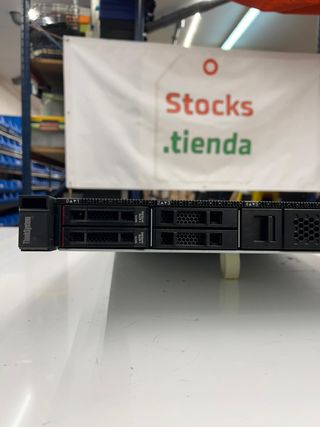 Servidor Lenovo ThinkSystem SR530 7X08