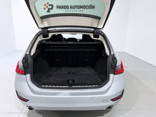 BMW Serie 3 - 318d Touring 150CV