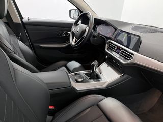 BMW Serie 3 - 318d Touring 150CV