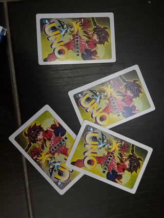 UNO Bakugan - Jogo de Cartas