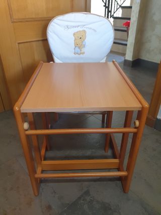 Trona madera convertible a mesita