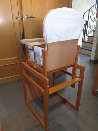 Trona madera convertible a mesita