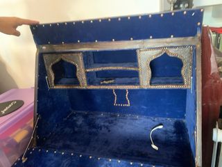 Escritorio antiguo de cuero