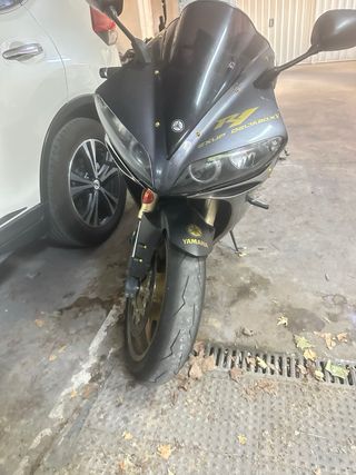Yamaha R1 2004 - Moto Impecable