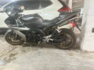 Yamaha R1 2004 - Moto Impecable