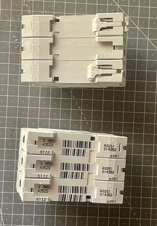 Conjunto de automáticos y diferencial Merlin Gerin