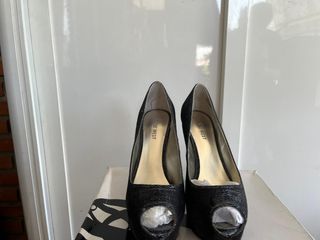 Tacones Nine West negros 36,5