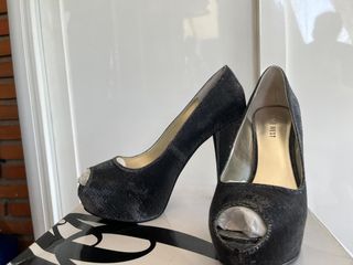 Tacones Nine West negros 36,5