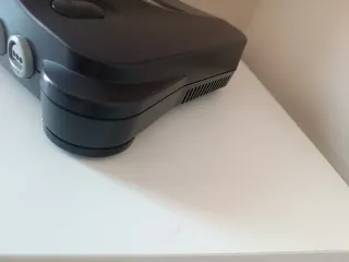 Excelente: N64 + 4 juegos clásicos. Nintendo 64