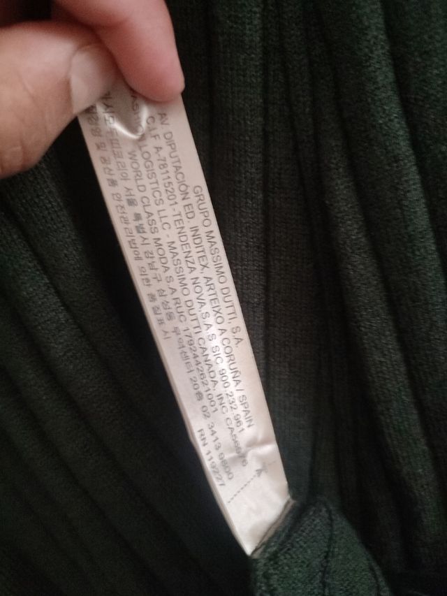 Vestido Massimo Dutti L pero va a talla- M Verde