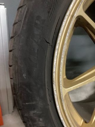 Llantas Goodyear - 4 unidades