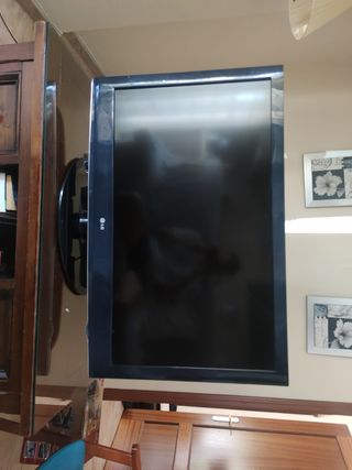 TV LG 42" negra - Piezas