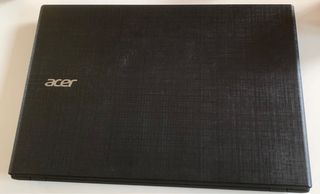 Portátil Acer Aspire F5-571