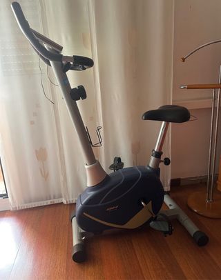 Bicicleta estática Fitness