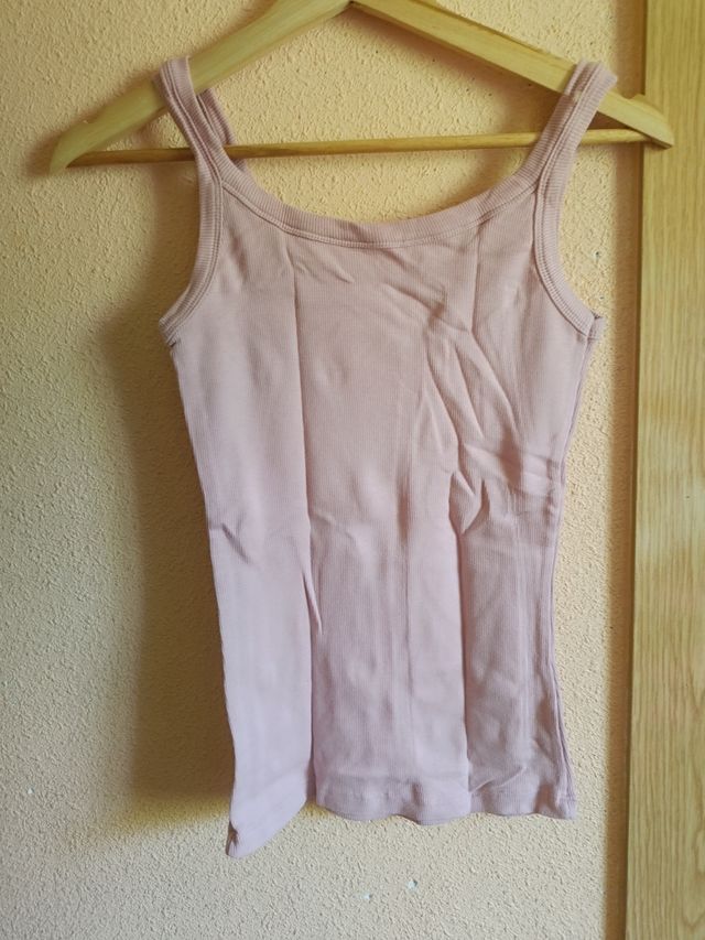 Camiseta tirantes rosa