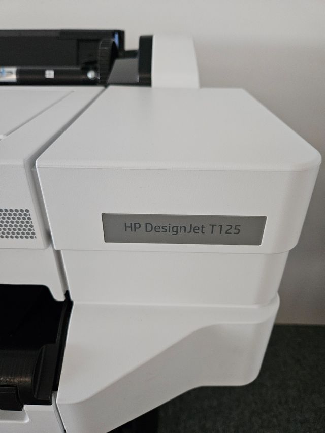 Impresora HP DesignJet T125 24"  nueva