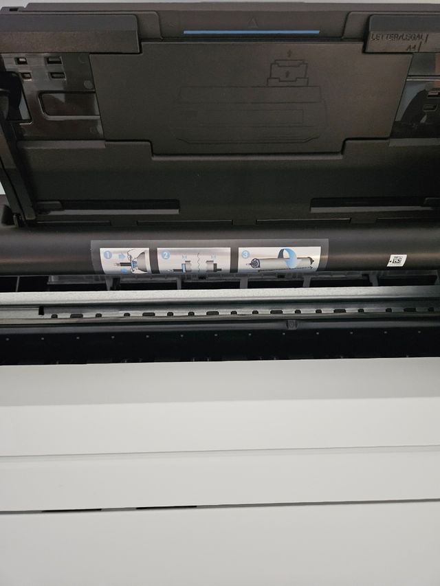 Impresora HP DesignJet T125 24"  nueva