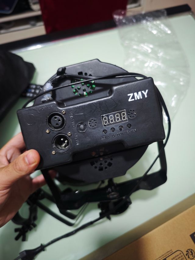 Par Led RGB 36x LED ZMY