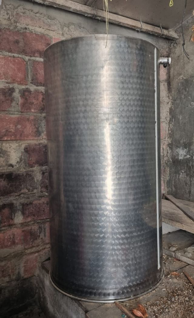 3 depósitos acero inoxidable vino