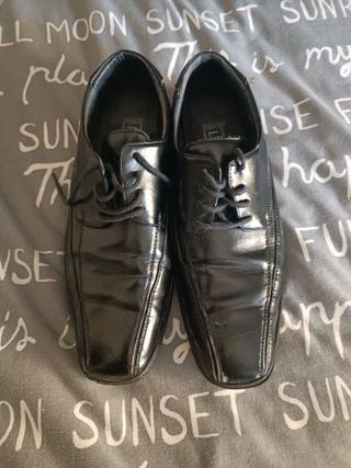 Zapatos Lichi negros vestir