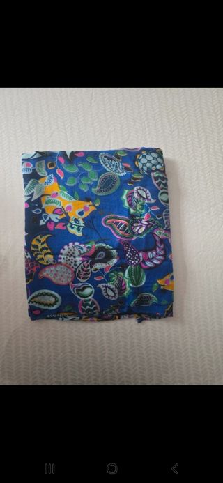 Pañuelo estampado multicolor