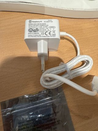Raspberry Pi Zero 2 W + Alimentación