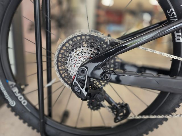 Cannondale Moterra Neo Carbon 1 NUEVA