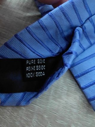 Corbata Emidio Tucci de seda azul