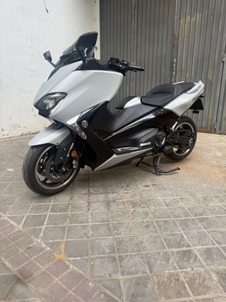 Yamaha TMax 530 DX