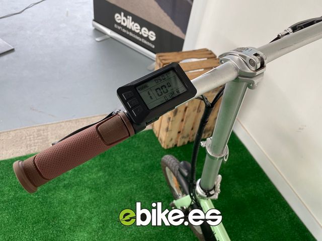Bicicleta eléctrica plegable Eovolt City (2022)