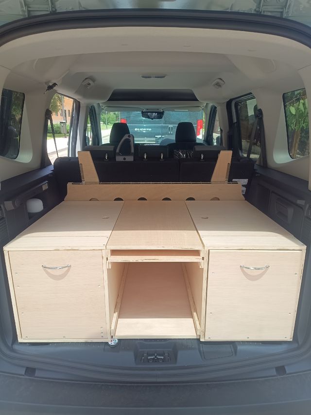 Camper furgoneta Ford Tourneo Connect