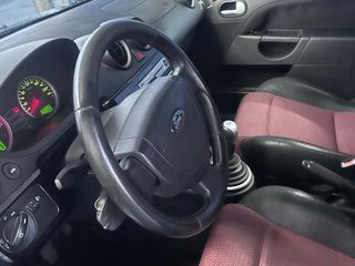Ford Fiesta 2005