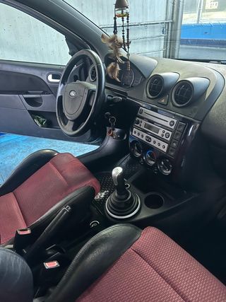 Ford Fiesta 2005