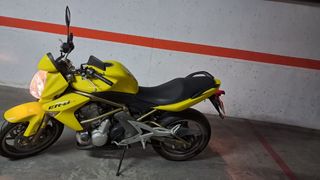 Kawasaki ER6n 650cc - Moto