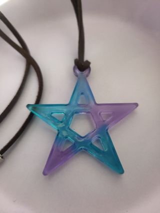 Collar Estrella Resina Azul-Morado