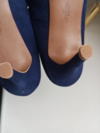 Tacones Zara azul marino