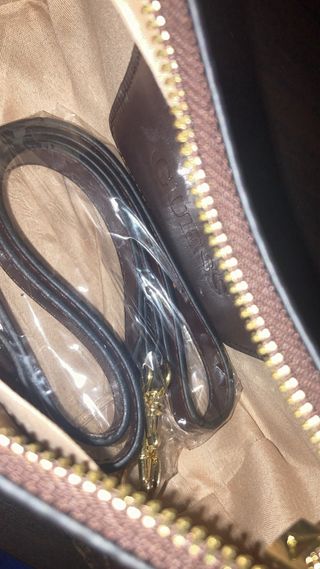 Bolso bandolera Guess marrón