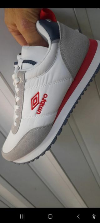 Sneakers Umbro Grigio-Bianche N.40