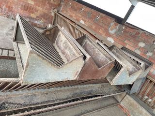 Comedero ganado de hierro