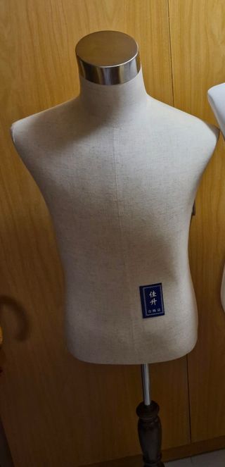 Maniquí torso hombre 
