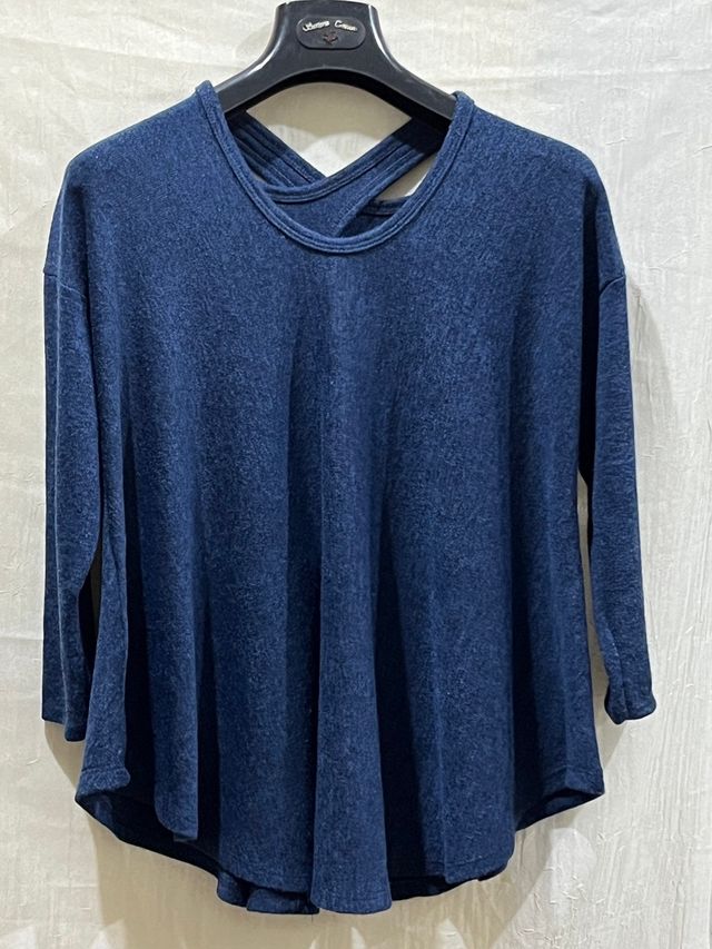 Maglia blu a maniche 3/4
