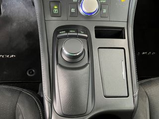 Lexus CT 1.8 200h Business