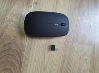 Mouse Wireless Ricaricabile NERO
