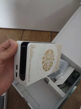 Switch OLED ed. Zelda + funda oficial