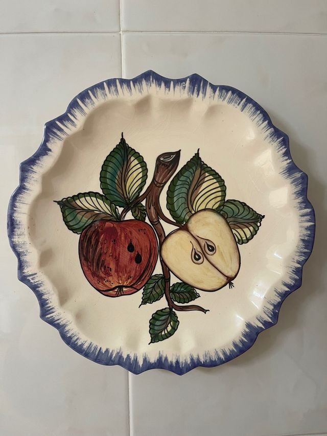 Piatto decorativo in porcellana