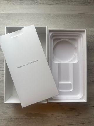 iPhone XR Rojo 64GB - Como Nuevo