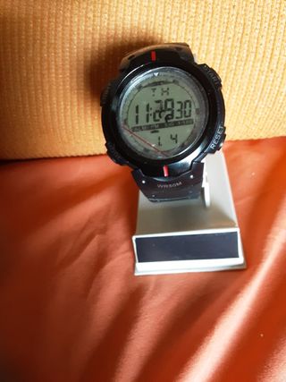 RELOJ DEPORTIVO DIGITAL NEGRO