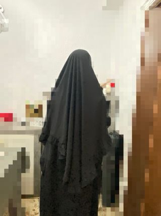 Khimar negro